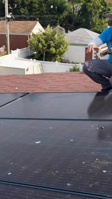 #solarpanelmaintenance #valleystream #brooklyn #reel #viral